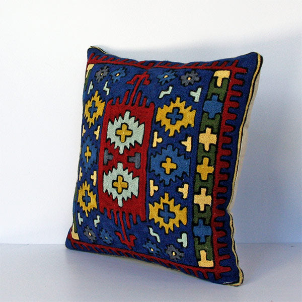 Cross Motif Kilim Persian Turkish Sustainable Decorative chair, sofa or bed cushion cover Throw Pillow